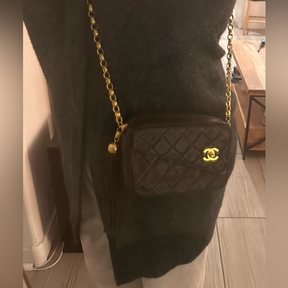1989-1991 Vintage Chanel Lambskin Camera Bag - Picture 16 of 16
